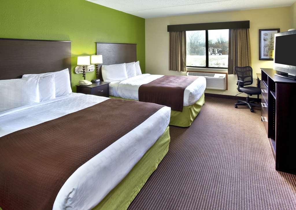 Quality Inn Oshkosh Habitación foto